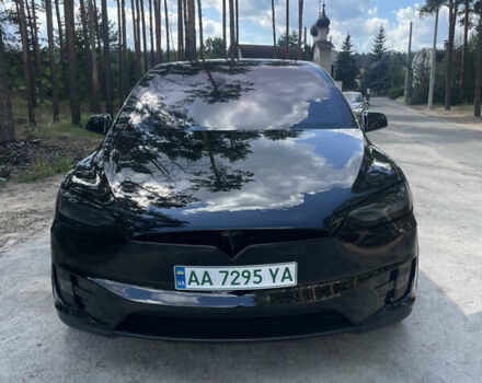 Черный Тесла Модель Х, объемом двигателя 0 л и пробегом 59 тыс. км за 43500 $, фото 2 на Automoto.ua