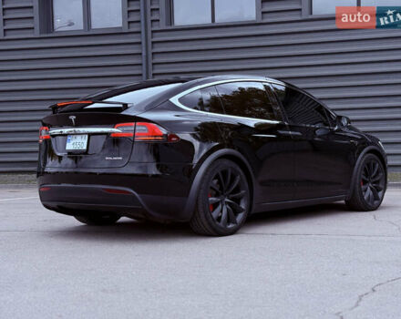Черный Тесла Модель Х, объемом двигателя 0 л и пробегом 78 тыс. км за 34990 $, фото 14 на Automoto.ua