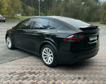 Черный Тесла Модель Х, объемом двигателя 0 л и пробегом 78 тыс. км за 31000 $, фото 10 на Automoto.ua
