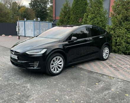 Черный Тесла Модель Х, объемом двигателя 0 л и пробегом 78 тыс. км за 31000 $, фото 5 на Automoto.ua