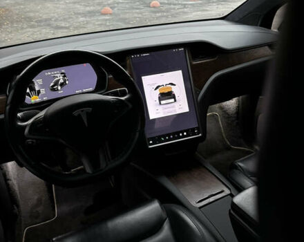 Черный Тесла Модель Х, объемом двигателя 0 л и пробегом 78 тыс. км за 31000 $, фото 53 на Automoto.ua