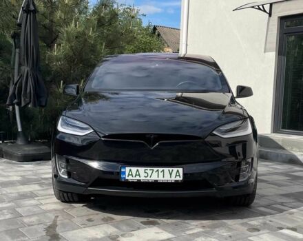 Чорний Тесла Модель Х, об'ємом двигуна 0 л та пробігом 31 тис. км за 76600 $, фото 2 на Automoto.ua