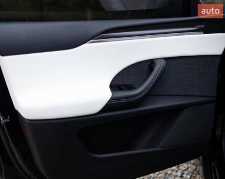 Чорний Тесла Модель Х, об'ємом двигуна 0 л та пробігом 32 тис. км за 65000 $, фото 32 на Automoto.ua