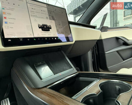 Чорний Тесла Модель Х, об'ємом двигуна 0 л та пробігом 15 тис. км за 42500 $, фото 27 на Automoto.ua