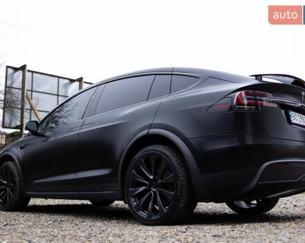 Чорний Тесла Модель Х, об'ємом двигуна 0 л та пробігом 32 тис. км за 65000 $, фото 6 на Automoto.ua