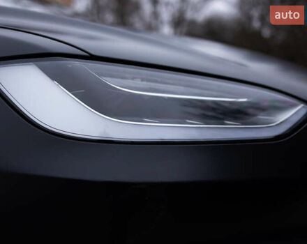 Чорний Тесла Модель Х, об'ємом двигуна 0 л та пробігом 32 тис. км за 65000 $, фото 28 на Automoto.ua