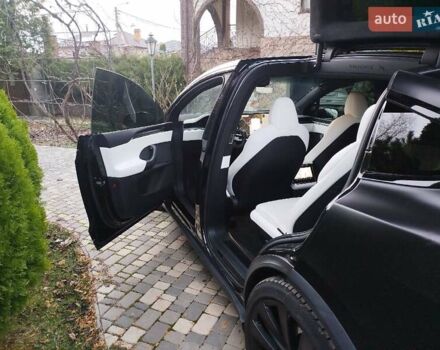 Черный Тесла Модель Х, объемом двигателя 0 л и пробегом 47 тыс. км за 63000 $, фото 7 на Automoto.ua