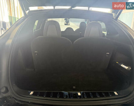 Черный Тесла Модель Х, объемом двигателя 0 л и пробегом 147 тыс. км за 38500 $, фото 5 на Automoto.ua