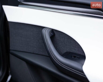 Чорний Тесла Модель Х, об'ємом двигуна 0 л та пробігом 32 тис. км за 65000 $, фото 33 на Automoto.ua