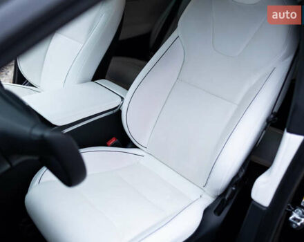 Чорний Тесла Модель Х, об'ємом двигуна 0 л та пробігом 32 тис. км за 65000 $, фото 22 на Automoto.ua