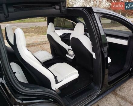 Черный Тесла Модель Х, объемом двигателя 0 л и пробегом 47 тыс. км за 63000 $, фото 41 на Automoto.ua