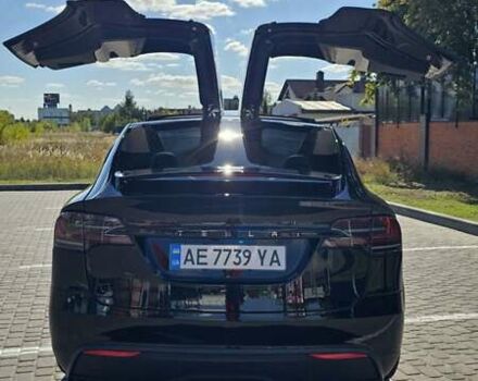 Черный Тесла Модель Х, объемом двигателя 0 л и пробегом 32 тыс. км за 55500 $, фото 19 на Automoto.ua