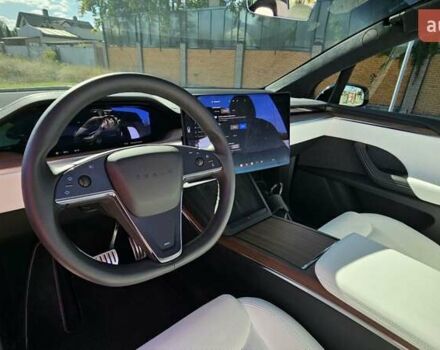 Черный Тесла Модель Х, объемом двигателя 0 л и пробегом 32 тыс. км за 55500 $, фото 22 на Automoto.ua