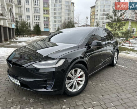 Черный Тесла Модель Х, объемом двигателя 0 л и пробегом 170 тыс. км за 23300 $, фото 1 на Automoto.ua