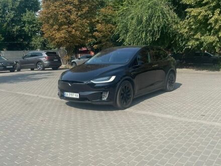 Черный Тесла Модель Х, объемом двигателя 0 л и пробегом 92 тыс. км за 19900 $, фото 1 на Automoto.ua