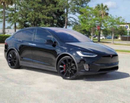 Черный Тесла Модель Х, объемом двигателя 0 л и пробегом 70 тыс. км за 9500 $, фото 1 на Automoto.ua