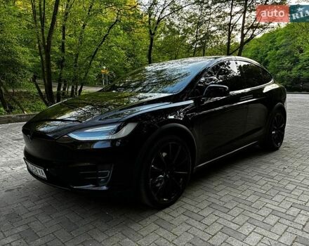 Черный Тесла Модель Х, объемом двигателя 0 л и пробегом 176 тыс. км за 19700 $, фото 1 на Automoto.ua