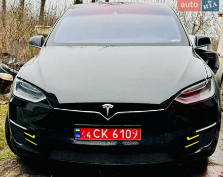 Черный Тесла Модель Х, объемом двигателя 0 л и пробегом 95 тыс. км за 16500 $, фото 1 на Automoto.ua