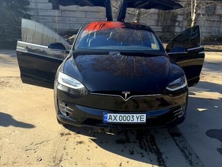 Черный Тесла Модель Х, объемом двигателя 0.35 л и пробегом 100 тыс. км за 21500 $, фото 1 на Automoto.ua