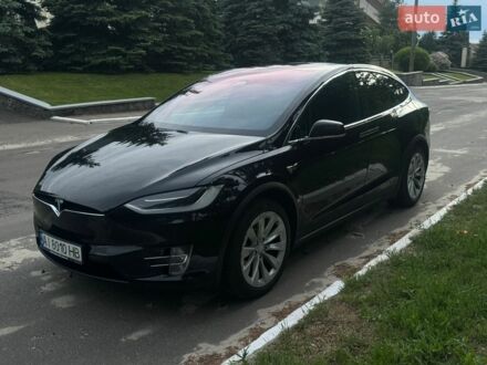 Черный Тесла Модель Х, объемом двигателя 0 л и пробегом 220 тыс. км за 21000 $, фото 1 на Automoto.ua