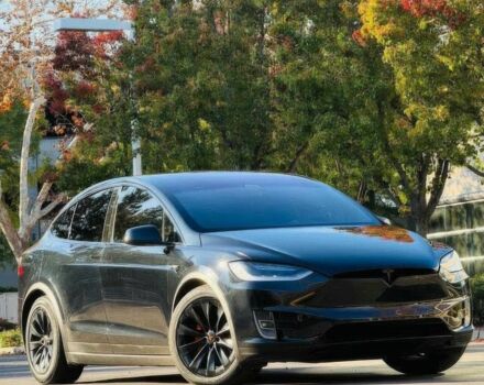 Чорний Тесла Модель Х, об'ємом двигуна 0 л та пробігом 54 тис. км за 6000 $, фото 1 на Automoto.ua