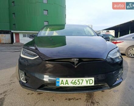 Черный Тесла Модель Х, объемом двигателя 0 л и пробегом 113 тыс. км за 28500 $, фото 1 на Automoto.ua