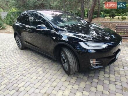 Черный Тесла Модель Х, объемом двигателя 0 л и пробегом 42 тыс. км за 24000 $, фото 1 на Automoto.ua