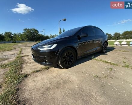 Черный Тесла Модель Х, объемом двигателя 0 л и пробегом 84 тыс. км за 24900 $, фото 1 на Automoto.ua