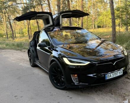 Чорний Тесла Модель Х, об'ємом двигуна 0 л та пробігом 90 тис. км за 21986 $, фото 1 на Automoto.ua