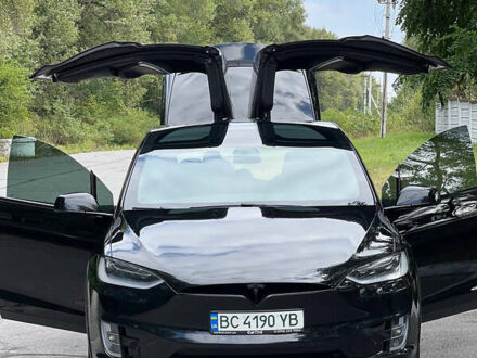 Черный Тесла Модель Х, объемом двигателя 0 л и пробегом 170 тыс. км за 25900 $, фото 1 на Automoto.ua