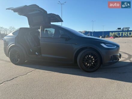 Чорний Тесла Модель Х, об'ємом двигуна 0 л та пробігом 135 тис. км за 28999 $, фото 1 на Automoto.ua