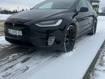 Черный Тесла Модель Х, объемом двигателя 0 л и пробегом 124 тыс. км за 22900 $, фото 1 на Automoto.ua