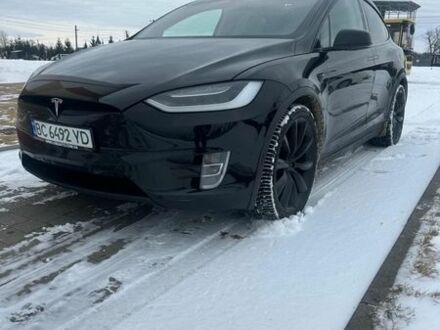 Черный Тесла Модель Х, объемом двигателя 0 л и пробегом 125 тыс. км за 25000 $, фото 1 на Automoto.ua