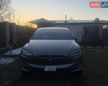 Черный Тесла Модель Х, объемом двигателя 0 л и пробегом 161 тыс. км за 21400 $, фото 1 на Automoto.ua