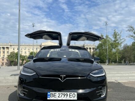 Черный Тесла Модель Х, объемом двигателя 0 л и пробегом 77 тыс. км за 36000 $, фото 1 на Automoto.ua