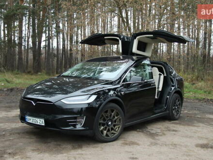 Чорний Тесла Модель Х, об'ємом двигуна 0 л та пробігом 125 тис. км за 27000 $, фото 1 на Automoto.ua
