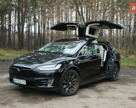 Черный Тесла Модель Х, объемом двигателя 0 л и пробегом 125 тыс. км за 27000 $, фото 1 на Automoto.ua