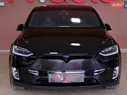 Черный Тесла Модель Х, объемом двигателя 0 л и пробегом 160 тыс. км за 33900 $, фото 1 на Automoto.ua