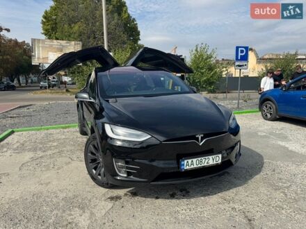 Черный Тесла Модель Х, объемом двигателя 0 л и пробегом 115 тыс. км за 30999 $, фото 1 на Automoto.ua
