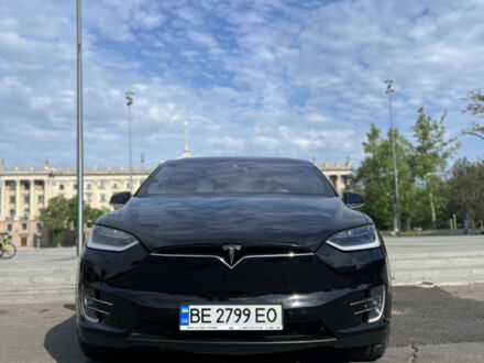 Черный Тесла Модель Х, объемом двигателя 0 л и пробегом 80 тыс. км за 29500 $, фото 1 на Automoto.ua
