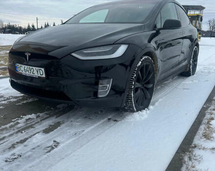 Чорний Тесла Модель Х, об'ємом двигуна 0 л та пробігом 124 тис. км за 25000 $, фото 1 на Automoto.ua