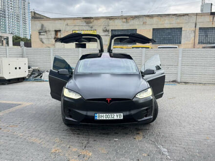 Чорний Тесла Модель Х, об'ємом двигуна 0 л та пробігом 174 тис. км за 31500 $, фото 1 на Automoto.ua