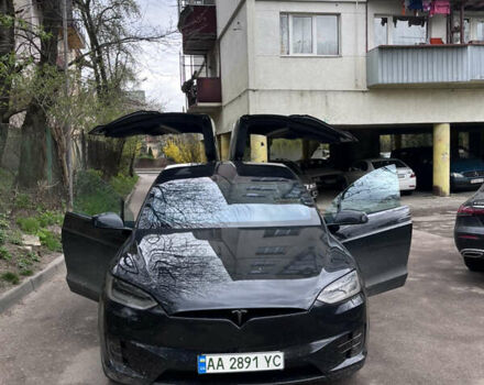 Черный Тесла Модель Х, объемом двигателя 0 л и пробегом 92 тыс. км за 38000 $, фото 1 на Automoto.ua
