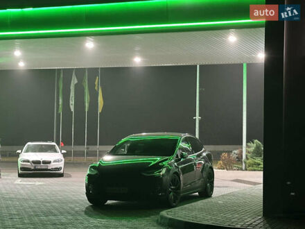 Черный Тесла Модель Х, объемом двигателя 0 л и пробегом 169 тыс. км за 35000 $, фото 1 на Automoto.ua