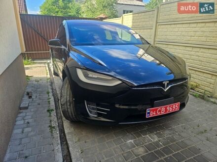 Черный Тесла Модель Х, объемом двигателя 0 л и пробегом 199 тыс. км за 18500 $, фото 1 на Automoto.ua
