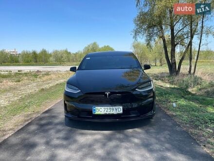 Черный Тесла Модель Х, объемом двигателя 0 л и пробегом 123 тыс. км за 40500 $, фото 1 на Automoto.ua