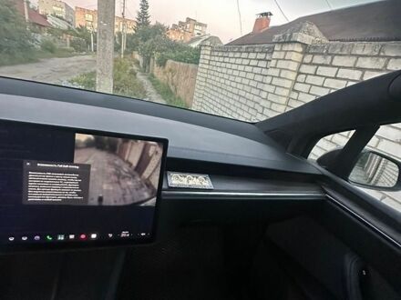 Черный Тесла Модель Х, объемом двигателя 0 л и пробегом 56 тыс. км за 42500 $, фото 1 на Automoto.ua