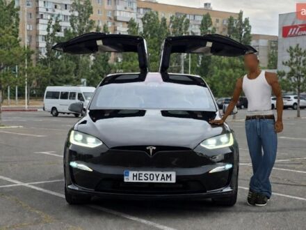 Черный Тесла Модель Х, объемом двигателя 0 л и пробегом 49 тыс. км за 47999 $, фото 1 на Automoto.ua