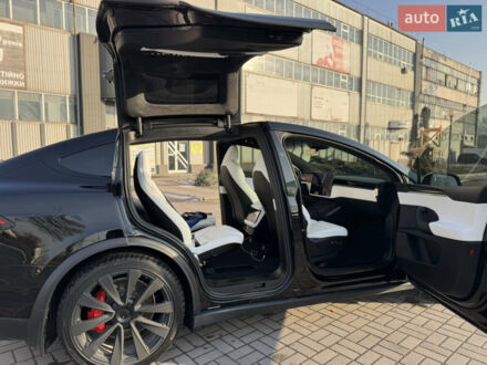Черный Тесла Модель Х, объемом двигателя 0 л и пробегом 38 тыс. км за 55000 $, фото 1 на Automoto.ua