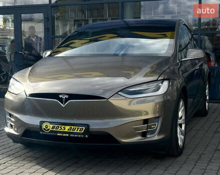 Коричневий Тесла Модель Х, об'ємом двигуна 0 л та пробігом 108 тис. км за 22500 $, фото 3 на Automoto.ua